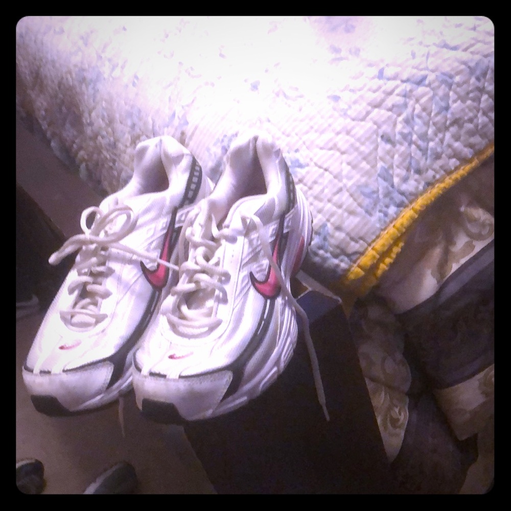 Nike initiator
